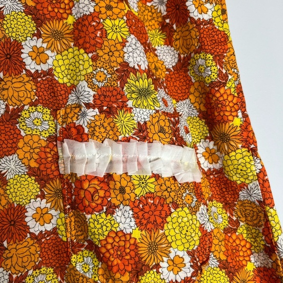 Vintage Handmade 70's Style Light Dress w Delicate Lace Detailing Girls - Picture 3 of 4